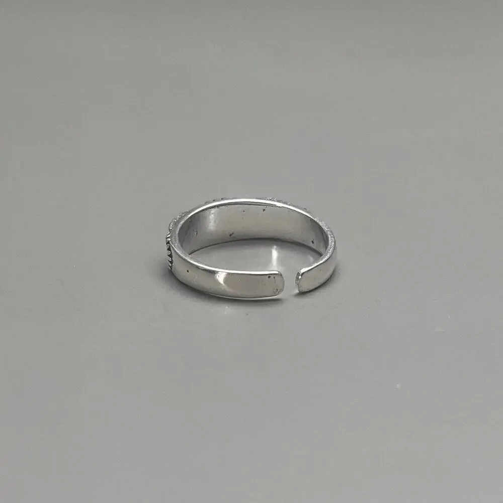 Y2k grunge silver engraved flower